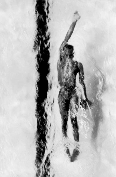 THE SWIMMERS OF PANTIN_006